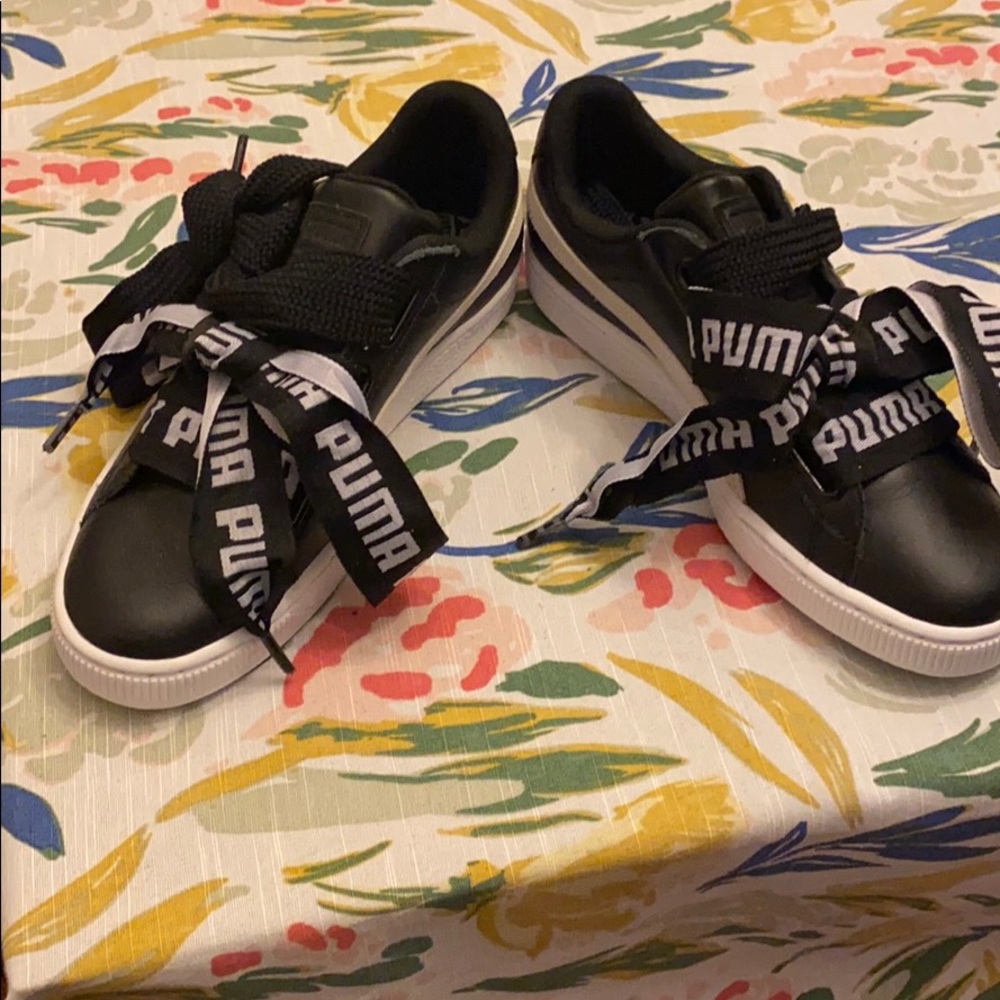 Women’s Puma Sneakers - Brand New , Never Worn